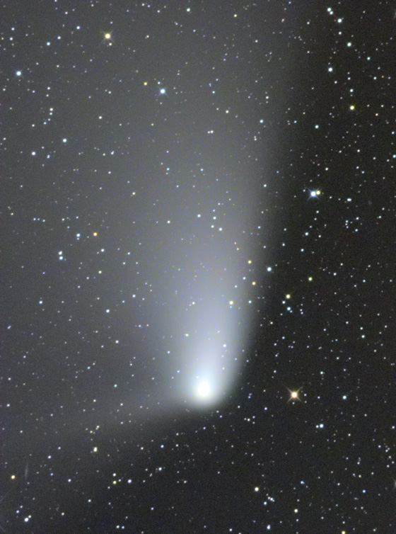 パンスターズ彗星4月13日の写真