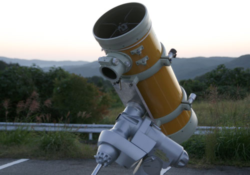 タカハシε250望遠鏡
