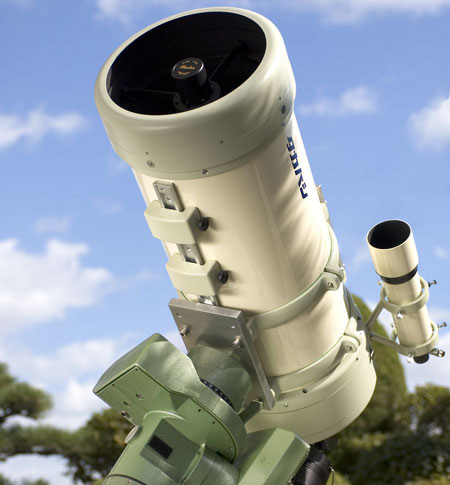 タカハシμ300望遠鏡