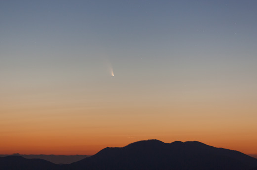 ４月のパンスターズ彗星の見え方