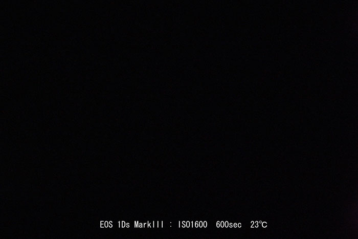 キャノンEOS1-DsMarkIII,室温23度,感度ISO1600,露出時間600sec,全景