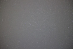 キヤノンEF-M22mm F2 STMレンズの絞り2.8で撮影した星空