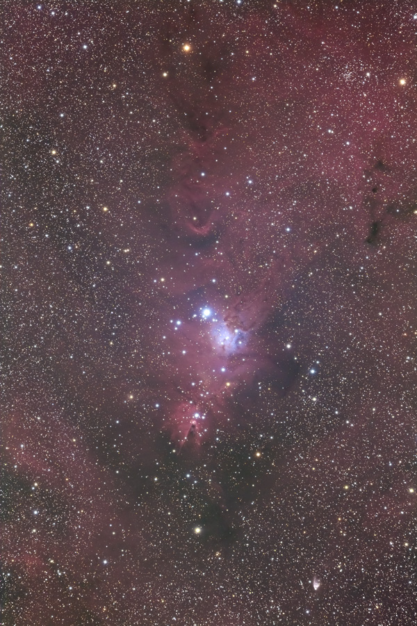 コーン星雲とハッブル変光星雲
