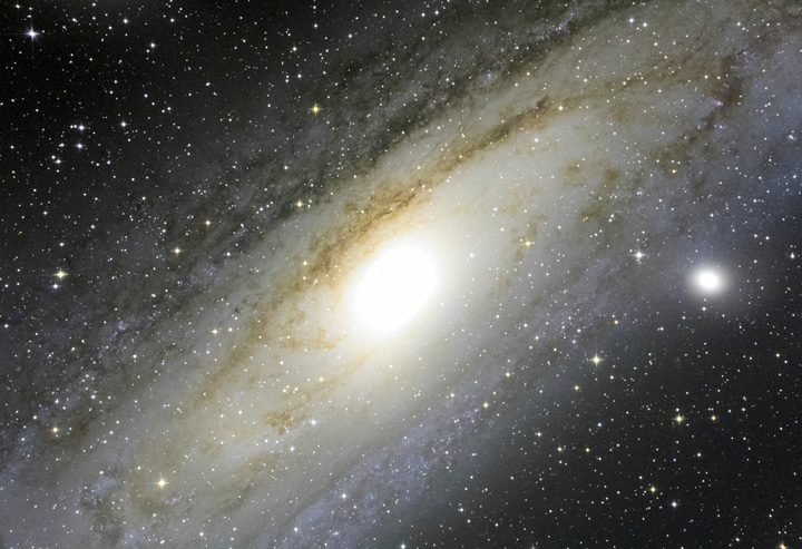 アンドロメダ銀河の中心付近