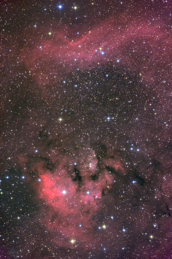 NGC7822星雲